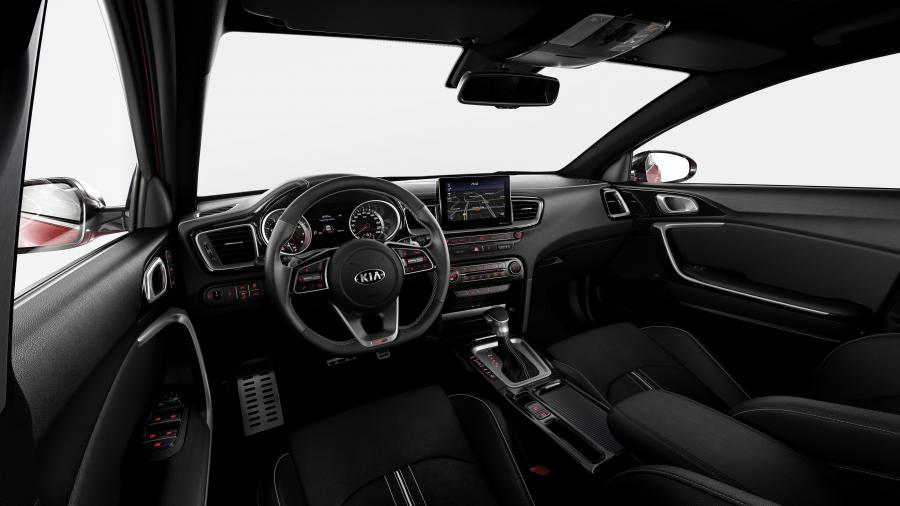 Торпедо Kia ProCeed GT Line 2019 года  (WW) (фото 2 из 40)